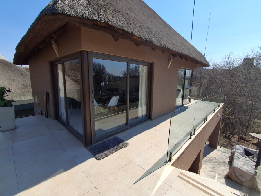 4 Bedroom Property for Sale in Boschenvaal River Front Lodges Free State